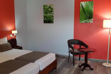 Photo 42