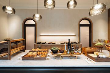 Breakfast buffet