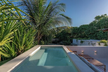 Private pool