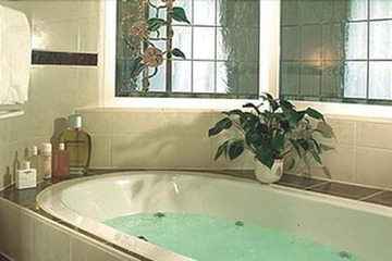 Jetted tub