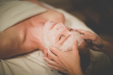 Facial