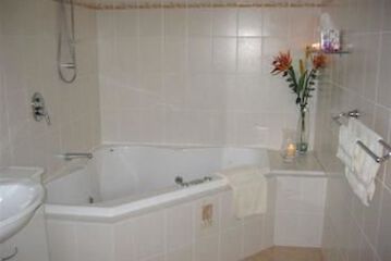 Jetted Tub