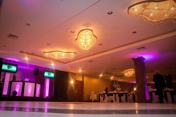 Indoor wedding