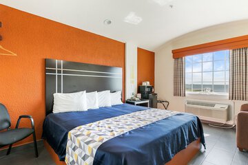 Beach/ocean view