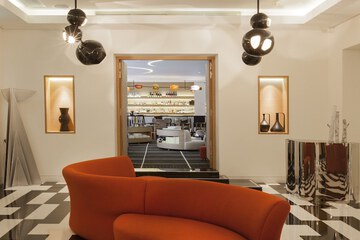 Reception hall