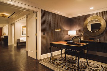 Room 42 of 135