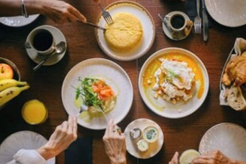 Breakfast meal