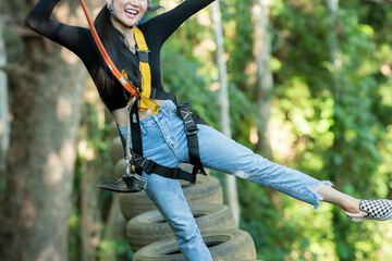 Ropes course (team building)