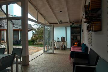 Photo 33