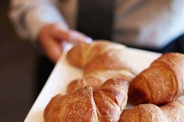 Breakfast/Coffee Service 60 of 77