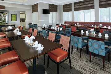 Breakfast/Coffee Service 25 of 31