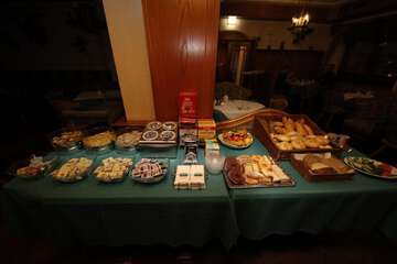 Breakfast buffet