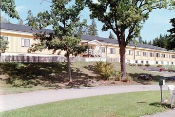 Children's play area - outdoor