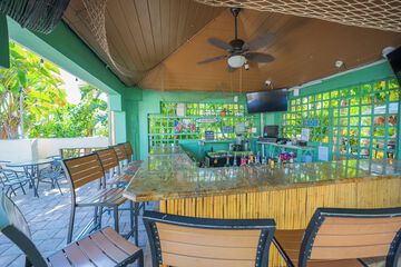 Poolside bar