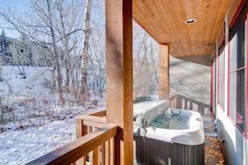 Jetted Tub