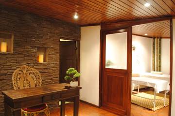 Spa reception