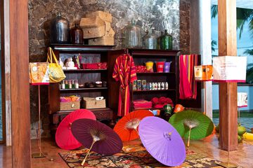 Gift shop