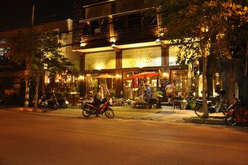 Front of property - evening/night