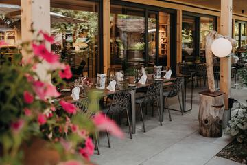 Sundeck