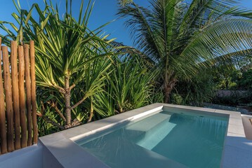Private pool