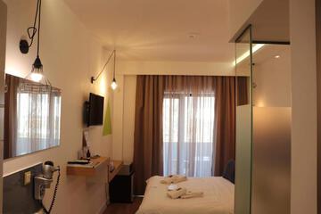 Photo 27
