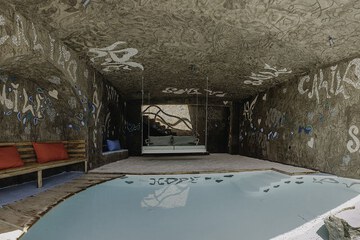 Private pool