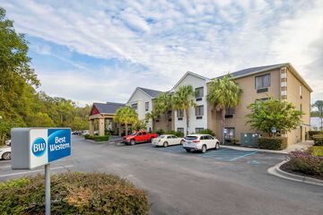 Best Western Magnolia Inn & Suites