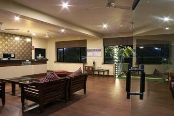 Reception hall
