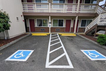 Wheelchair accessible van parking