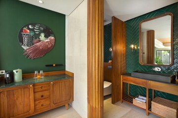Private kitchenette