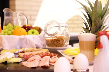 Breakfast buffet