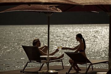 Sundeck
