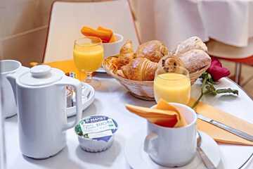 Breakfast meal