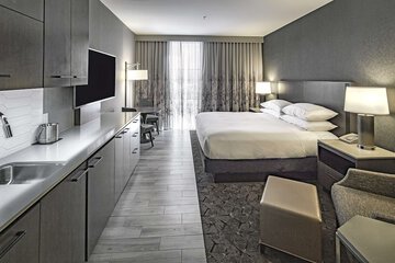 Room 38 of 64