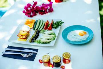 Breakfast meal