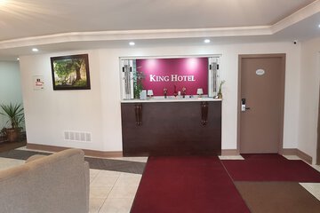 Concierge desk