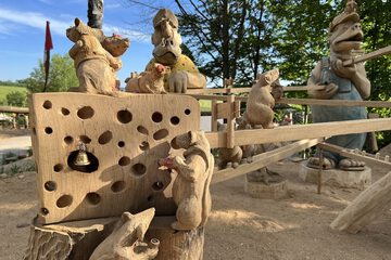 Children's play area - outdoor