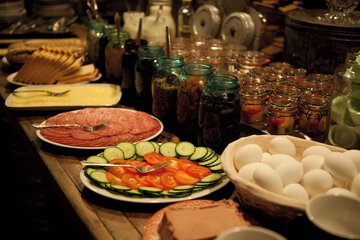 Breakfast buffet