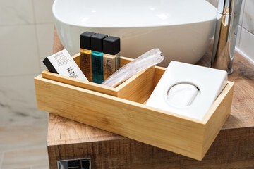 Bathroom amenities