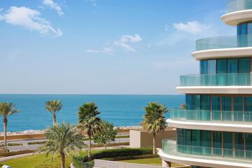 Beach/ocean view