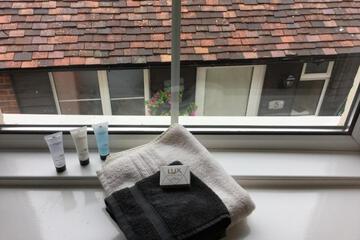 Photo 100
