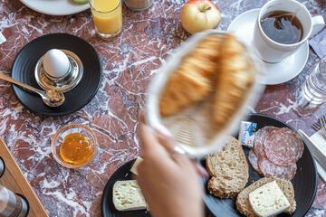 Breakfast meal