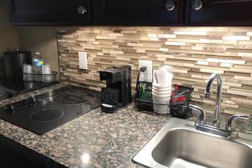 Private kitchenette