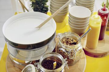 Breakfast buffet