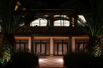 Meeting facility