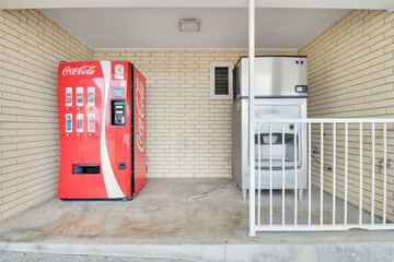 Vending machine
