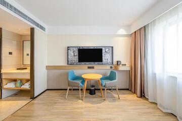 Photo 17