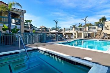 Laguna Brisas - a Beach Hotel