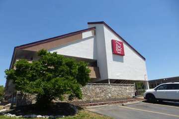 Red Roof Inn St. Louis Florissant