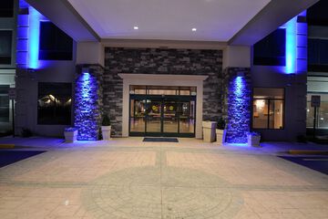 Hotel 6 of 53